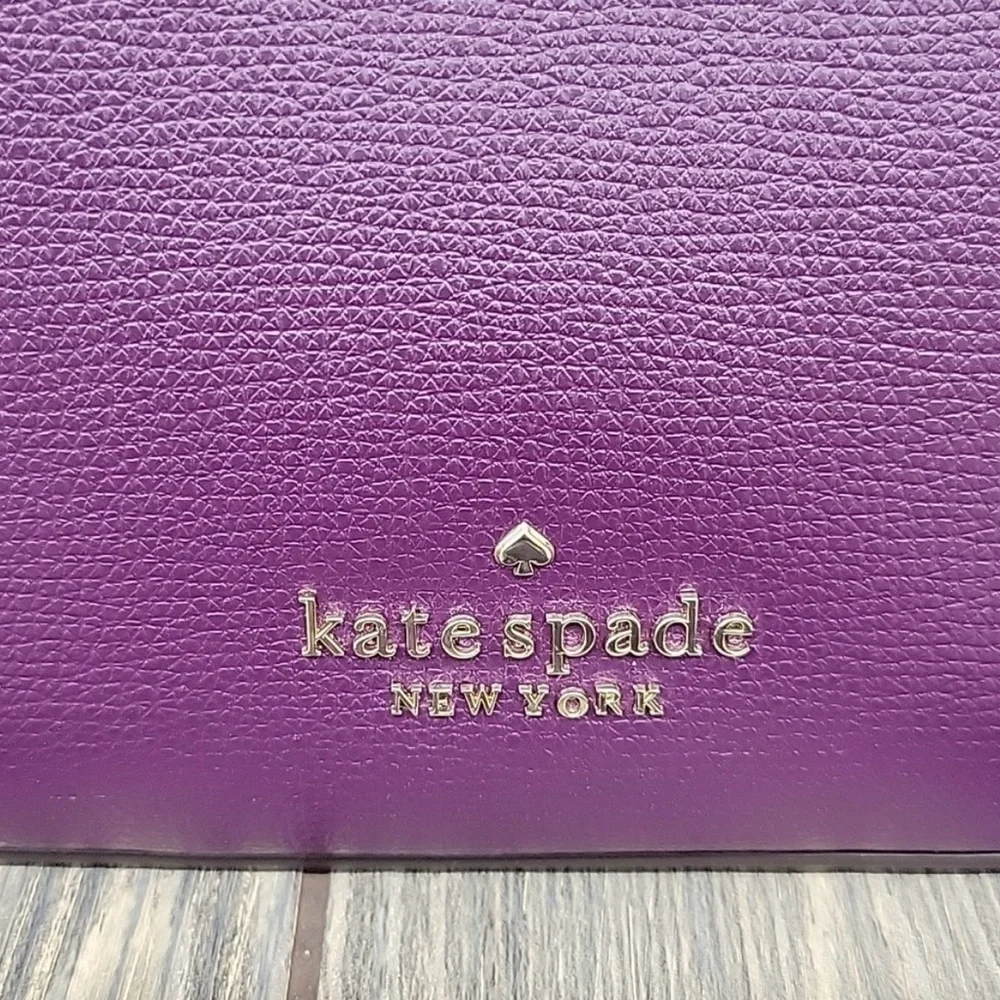 Kate Spade, Darcy small leather bucket shoulder/crossbody - Picture 2 of 6